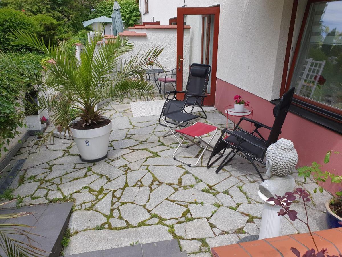 Laegenhet Thujan, Solrosen I Simrishamn-Oesterlen Εξωτερικό φωτογραφία